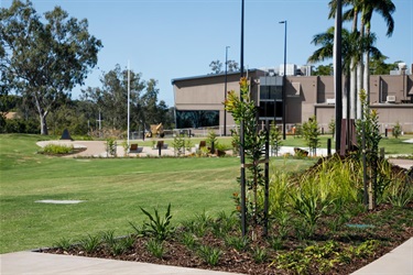 20250904-Councillors-tour-Anzac-Park-progress_7